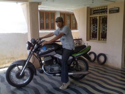 Yezdi store roadking 250