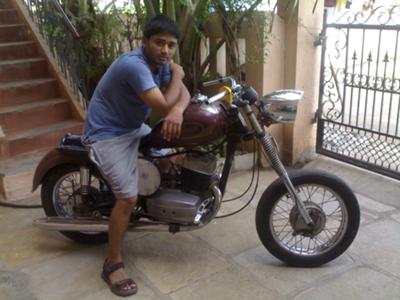 Yezdi Chopper