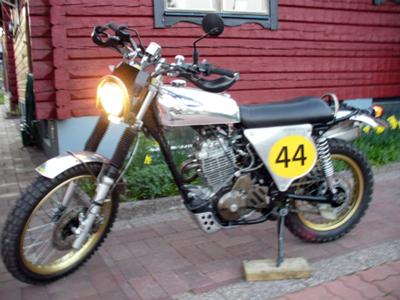 scrambler frame Honda nx 650 engine