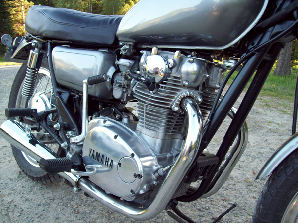 restored xs650 engine